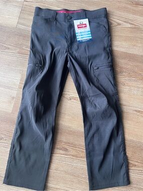Kids Size 7 Wrangler Hiking Pants NWT
